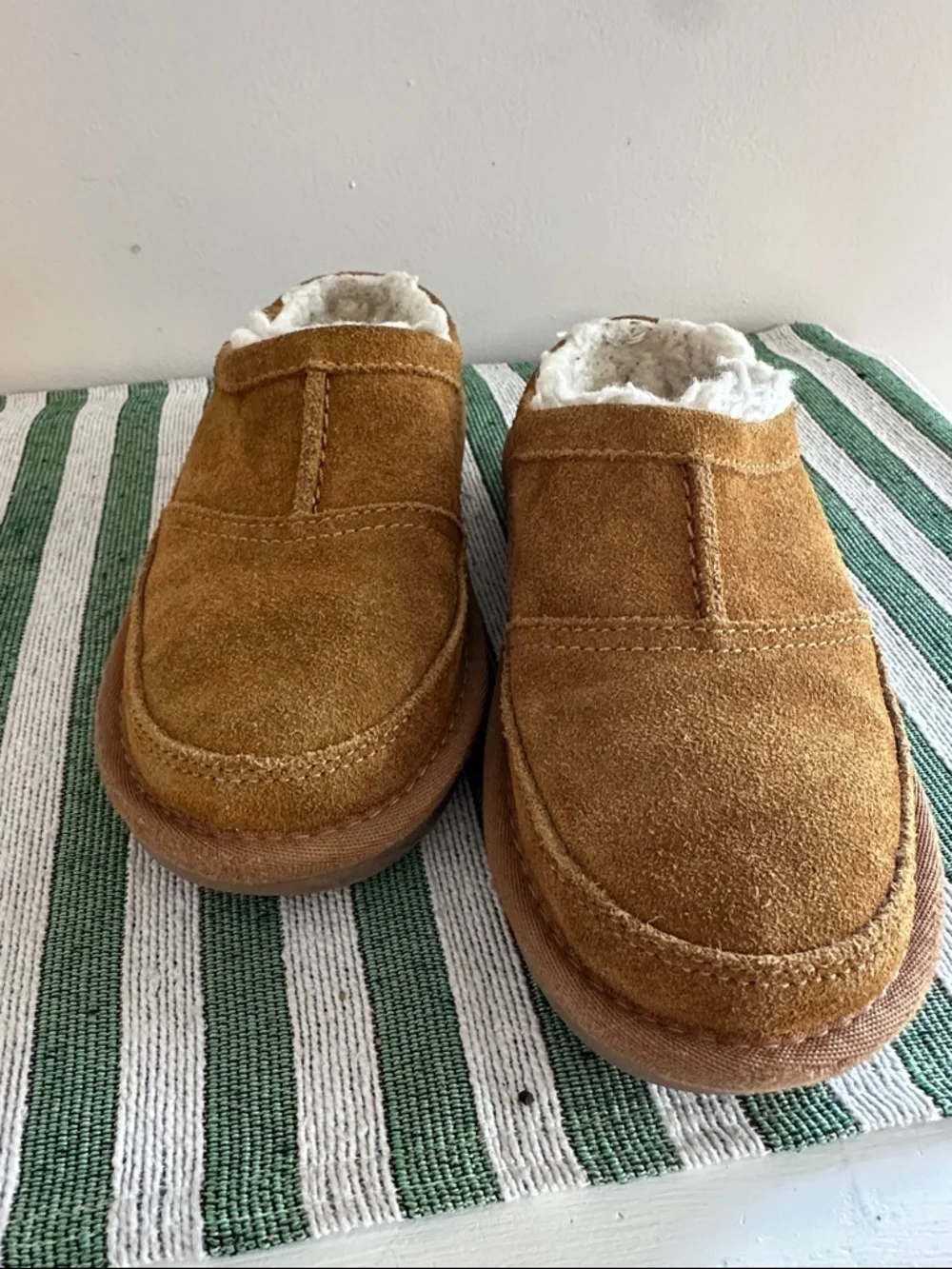 Koolaburra Kids Slip-On Suede Slippers in Chestnut Brown
